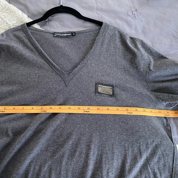 Dolce & Gabbana Men’s V-neck T-Shirt (Authentic) - Picture 6 of 8